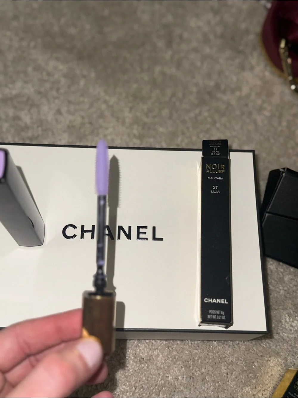 CHANEL noir allure